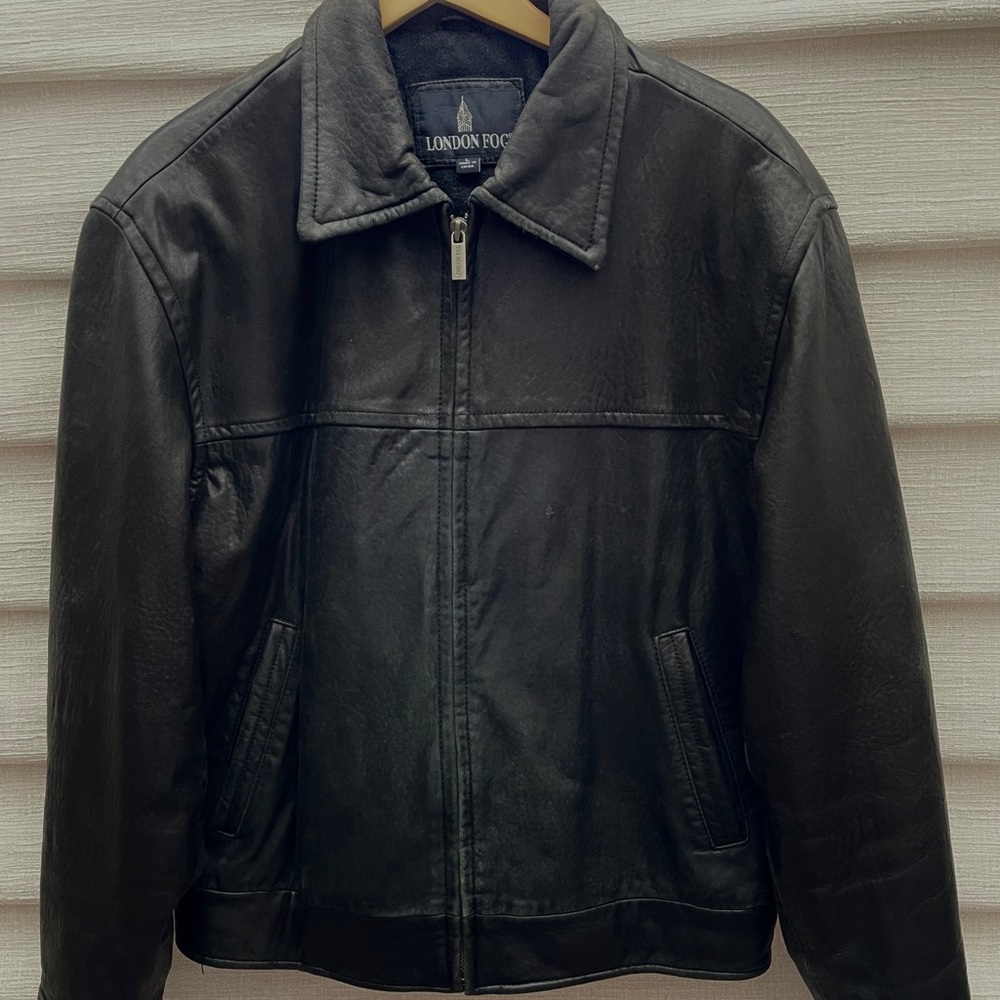 London Fog Black Leather Bomber Jacket Sz L
